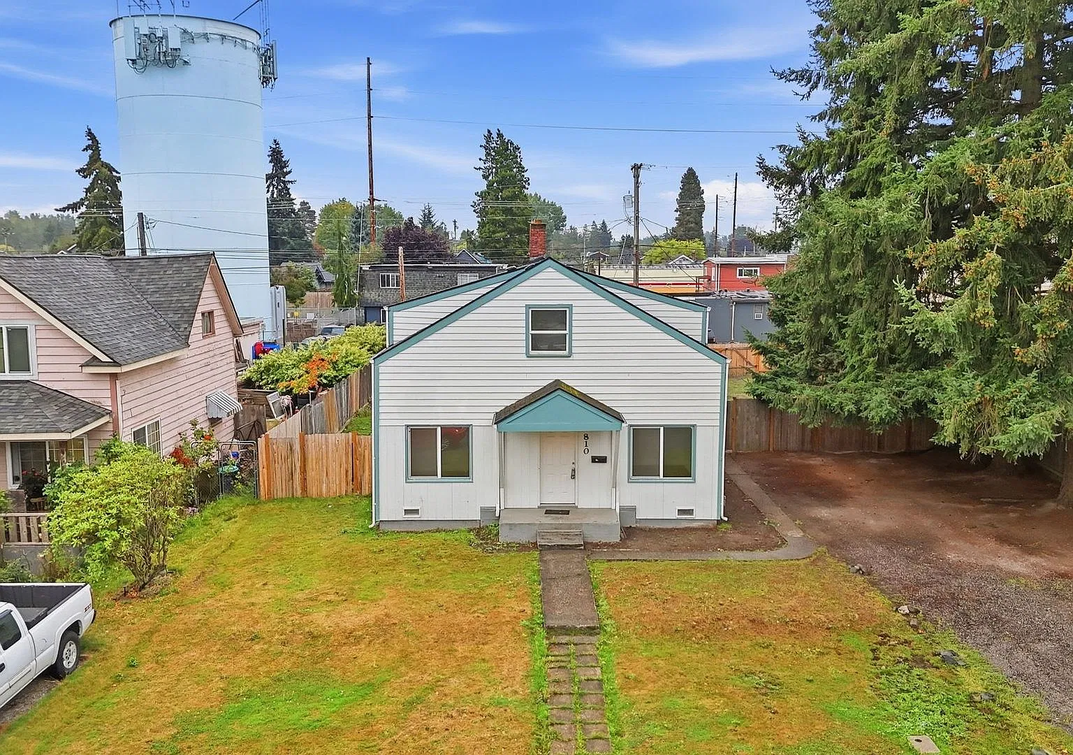 Tacoma Home with Huge Fenced Yard on Double Lot — Photo 2