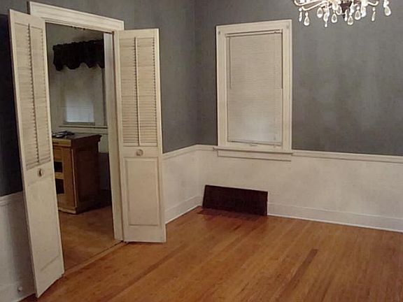 5th image of 428 NE 15th St
