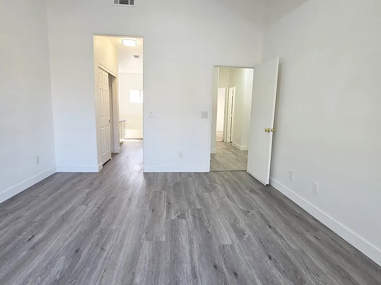 5125 W Reno Ave #1015 — Photo 7