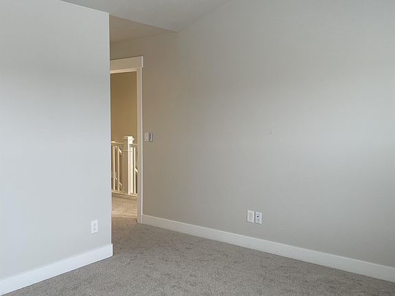 3rd image of 3971 W 1650th St N