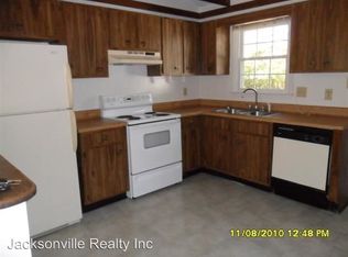 427 Cedar Creek Dr, Jacksonville, NC 28540