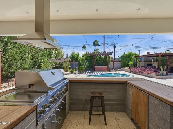 3007 N 56TH Street, Phoenix, AZ 85018