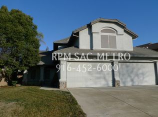 8942 Sheldon Creek Dr, Elk Grove, CA 95624