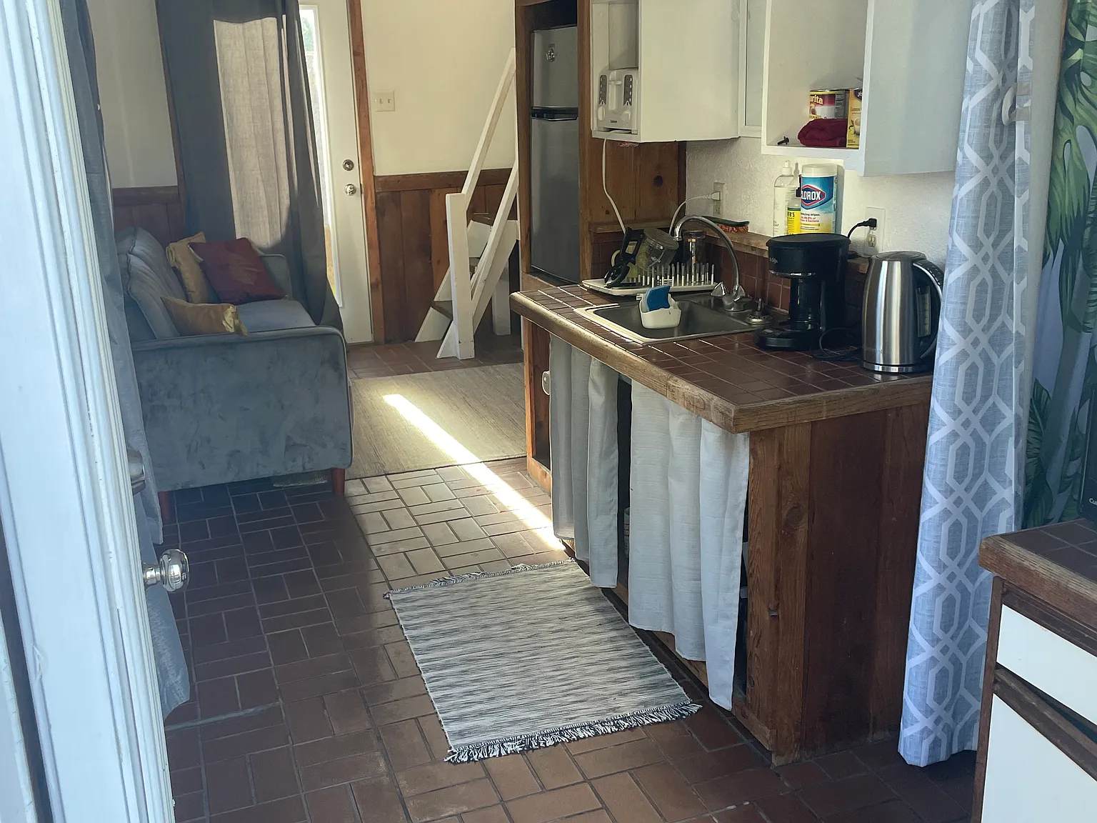 Studio, $1,950 — Photo 4