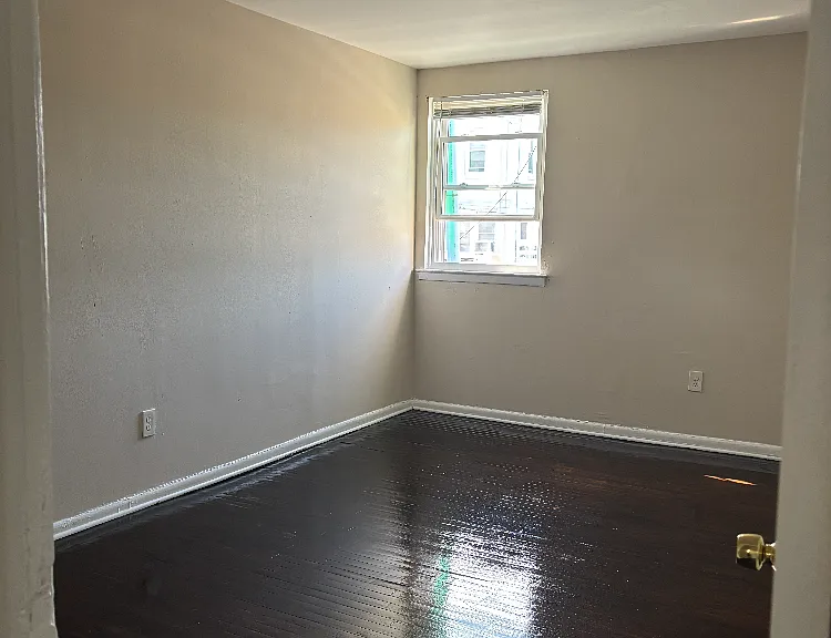 7808 Castor Ave #2 — Photo 3