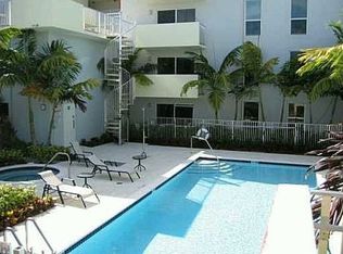 8950 SW 69th Ct APT 106, Pinecrest, FL 33156