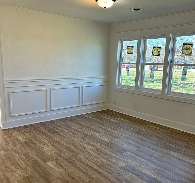 1st image of 311north Main Ave