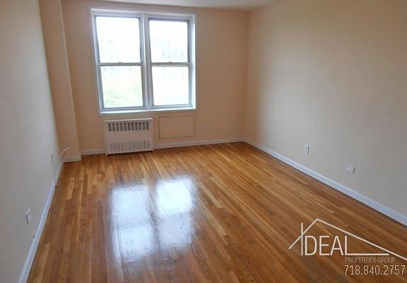 4th image of 485 Ocean Ave APT 3A