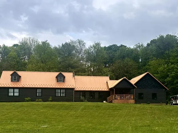 235 Lagerham Ln, Frankfort, OH 45628