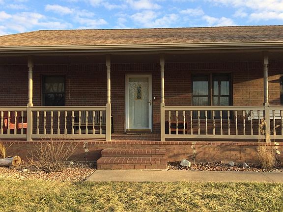 3rd image of 3805 E 56th Ave