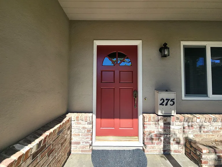 Charming 2 Bedroom, 2 Bathroom Home in Redwood City — Photo 8