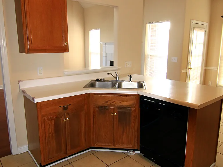 2123 Moonlite Ct — Photo 18