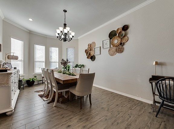 5th image of 7603 Canterbury St