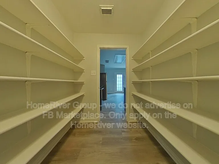 9871 Menard Cir — Photo 17