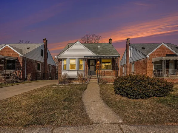 21149 Sunnydale St, Saint Clair Shores, MI 48081