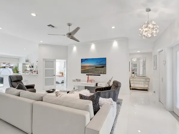 20523 Linksview Drive, Boca Raton, FL 33434