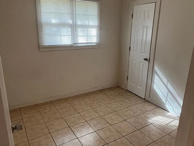 508 Green St — Photo 17