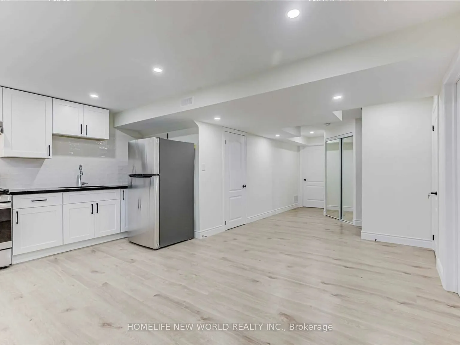 1 bed, $2,000 — Photo 4