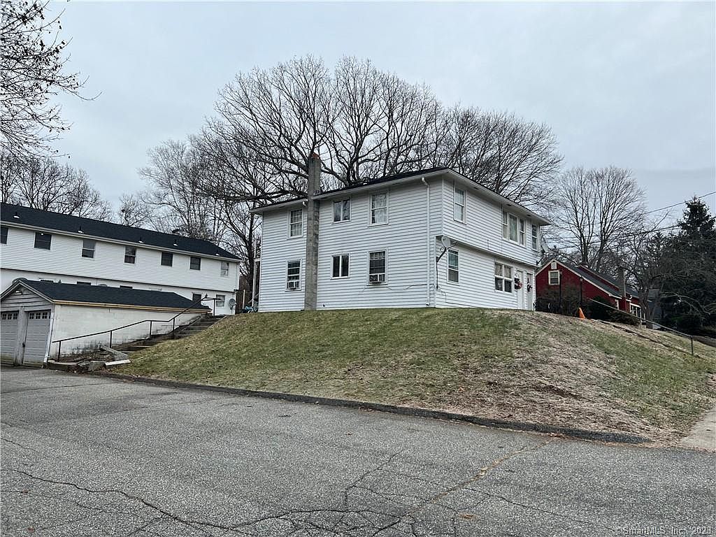 106 Morin Ave, Killingly, CT 06239 Zillow