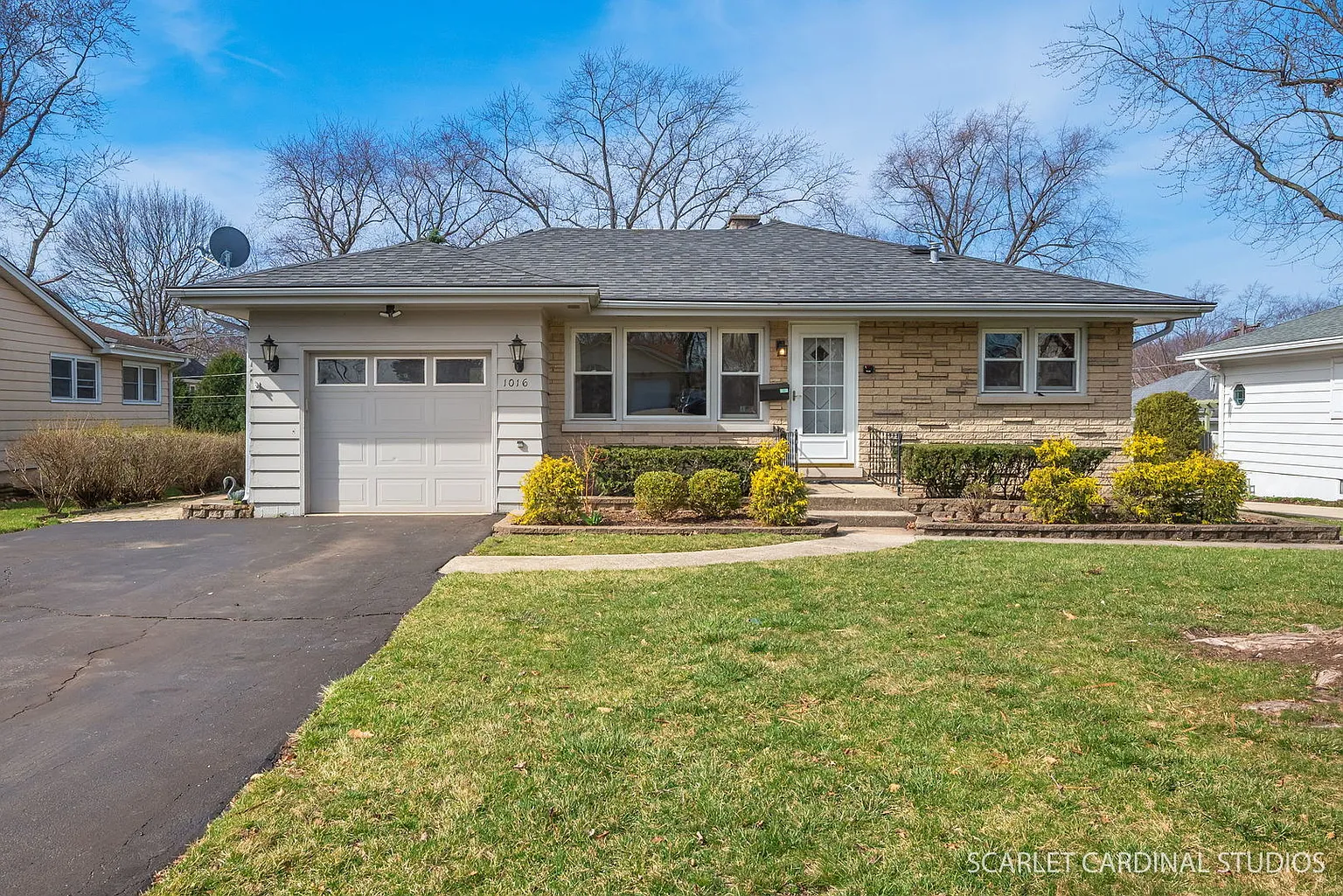 1016 Lyford Ln photo 1