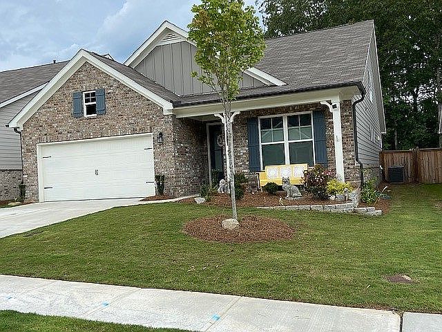2nd image of 3573 Creek Holw