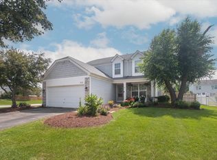 313 Valley Forge Ave, South Elgin, IL 60177