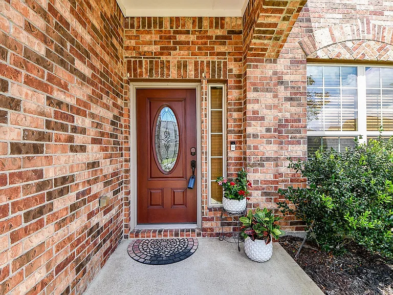4302 Trinity Creek Ct — Photo 5