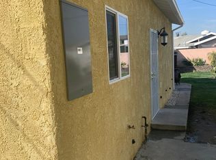 8615 Chestnut Ave #B, South Gate, CA 90280