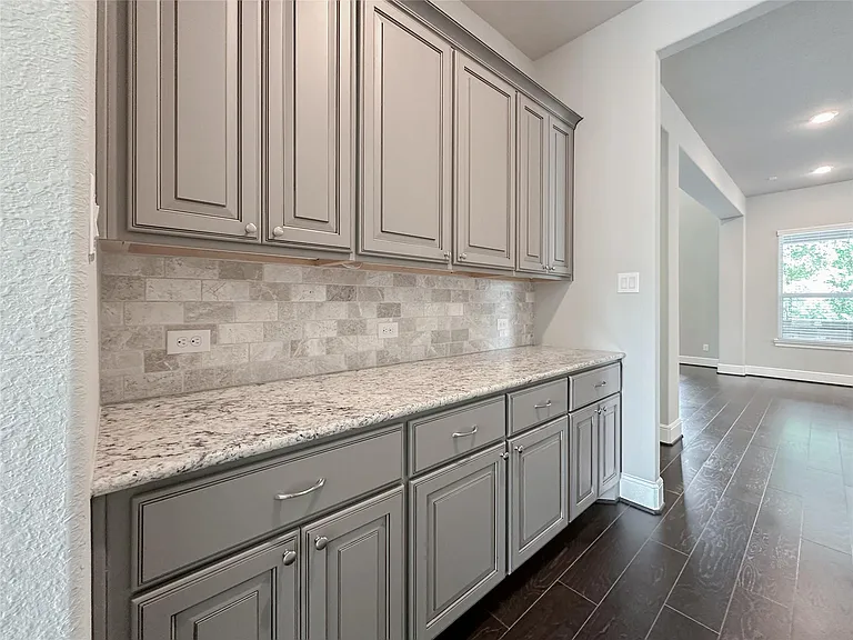 8543 Tynan Ridge Dr — Photo 8