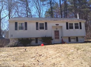 97 Juniper Rdg, Henniker, NH 03242