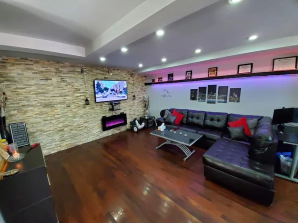 8320 141st St APT 1, Queens, NY 11435