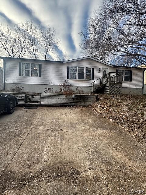 1st image of 1705 Little Brennan Rd