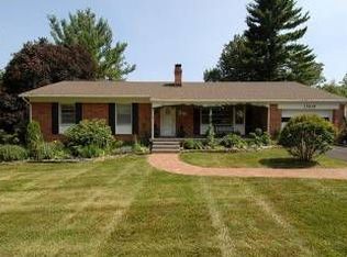 17609 Parkridge Dr, Gaithersburg, MD 20878