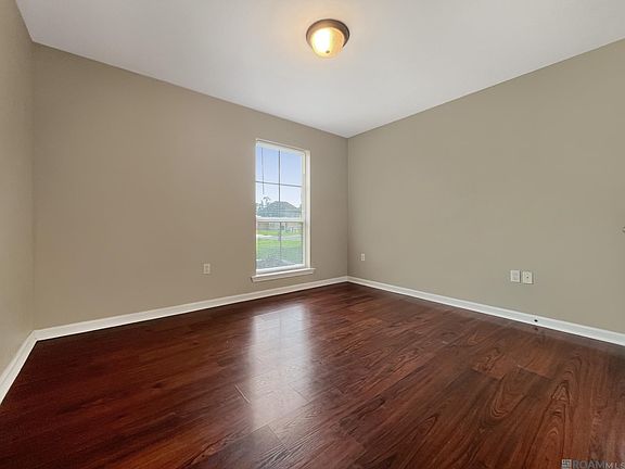 5th image of 11537 Mary Lee Dr