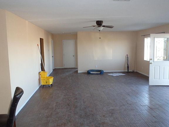 2nd image of 29440 Rainbow Ave