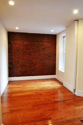 Rented by Bohemia Realty Group | media 6