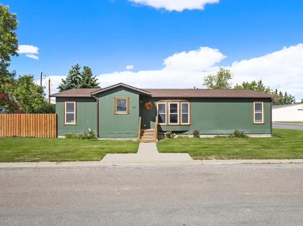 421 1st Ave S, Fairfield, MT 59436