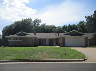 10305 Cricket Canyon Rd, Oklahoma City, OK 73162