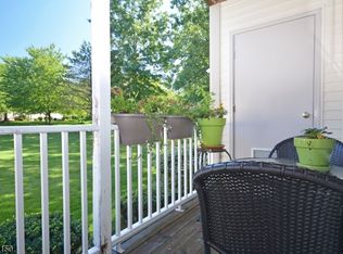 45 Potomac Dr, Basking Ridge, NJ 07920