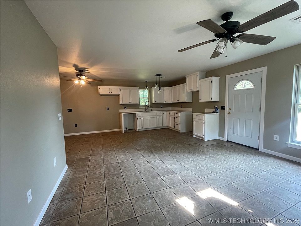 395 Short St, Tahlequah, OK 74464 MLS 2326021 Zillow