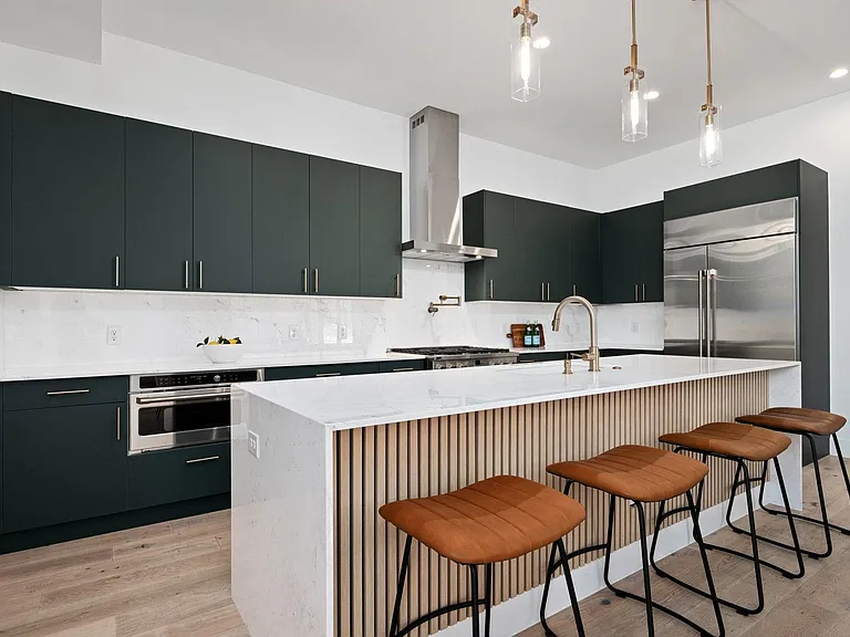 1119 Fairmount Ave — Photo 40