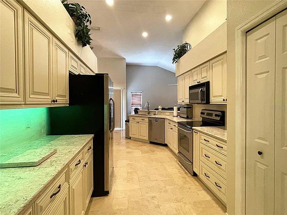5th image of 8914 Breland Dr
