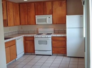 438 W 2nd St APT C, Cloverdale, CA 95425