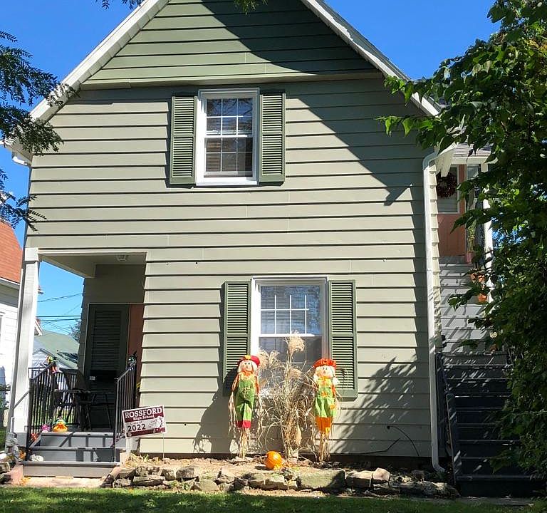 Exterior of the duplex at 203 Oak Street, Rossford, OH