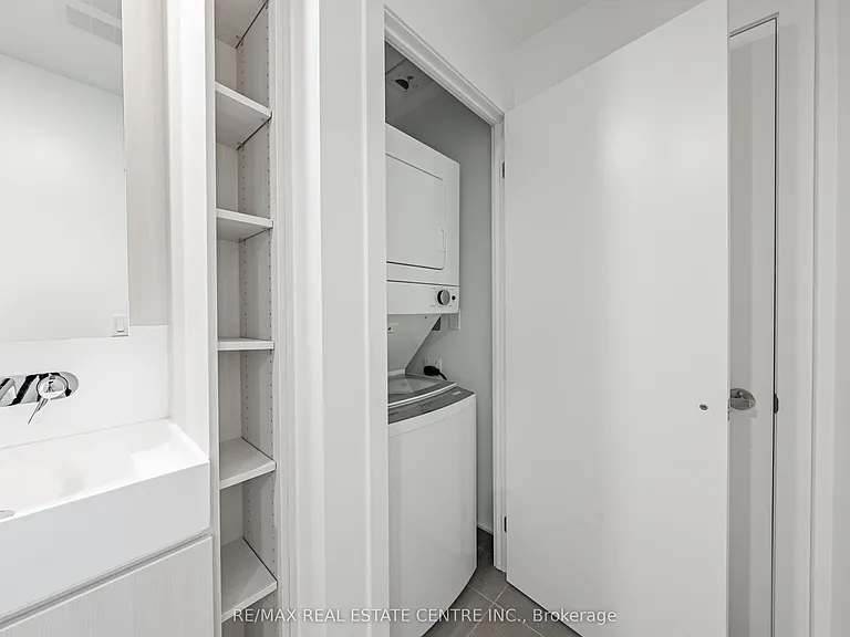 370 Martha St #2107 — Photo 25
