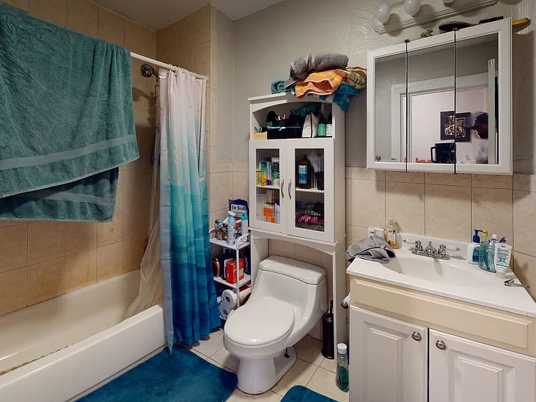 24 Maverick St #1 — Photo 7