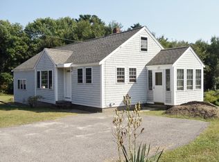 20 Gault Rd, Wareham, MA 02571
