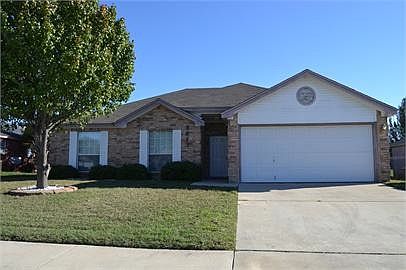 1st image of 3813 Water Oak Dr
