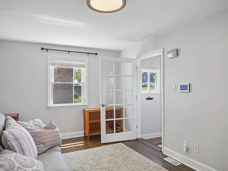 54 Allan Dr — Photo 23