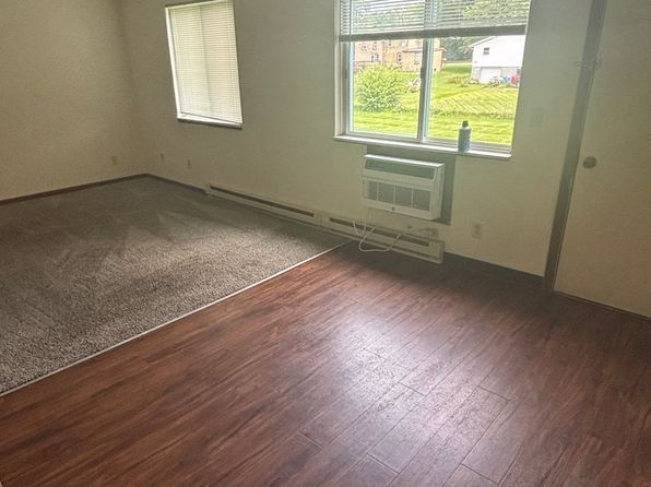 712 Franklin St #4